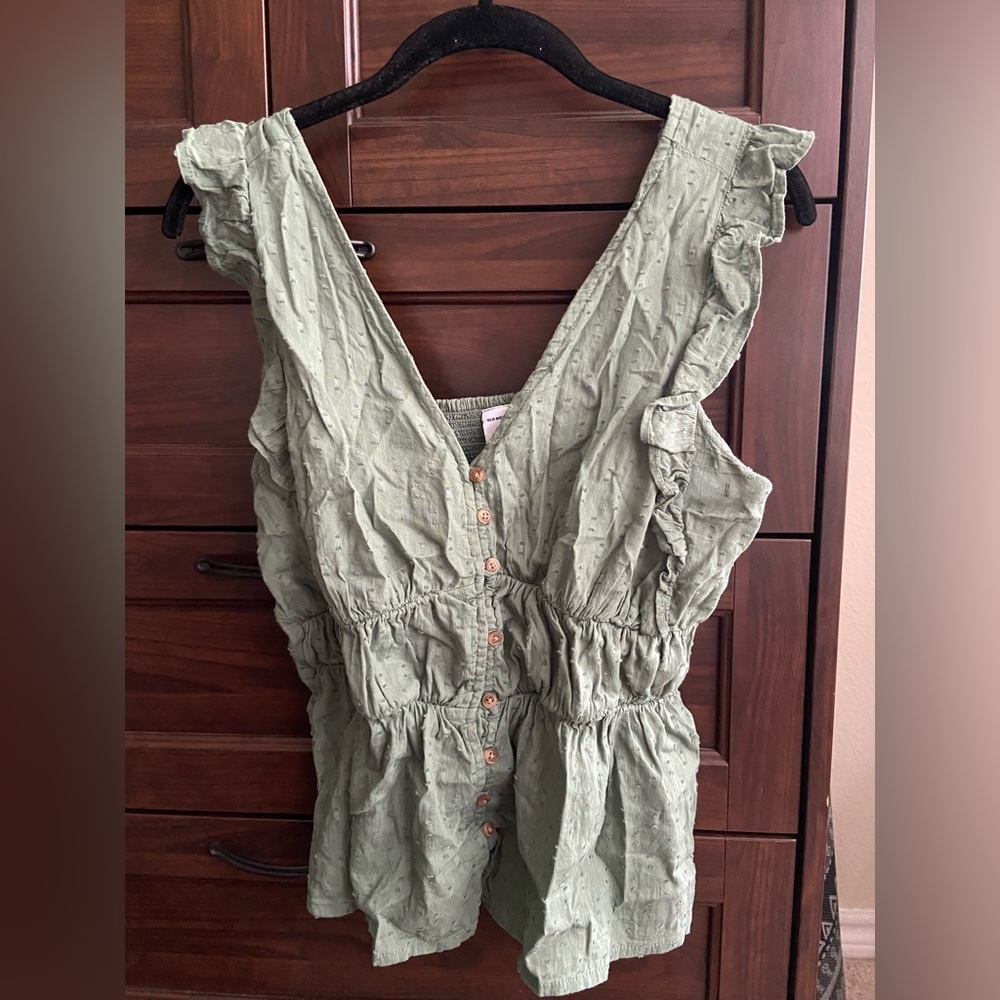 Sleeveless old navy top, S, sage green, with button and ruffle details